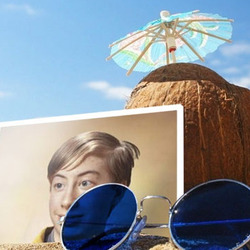 Photo effect - Coconut and sunglasses