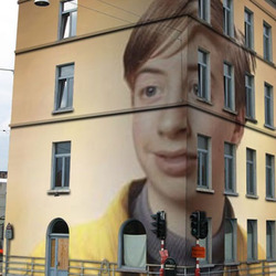Photo effect - Advertising on two walls of the house