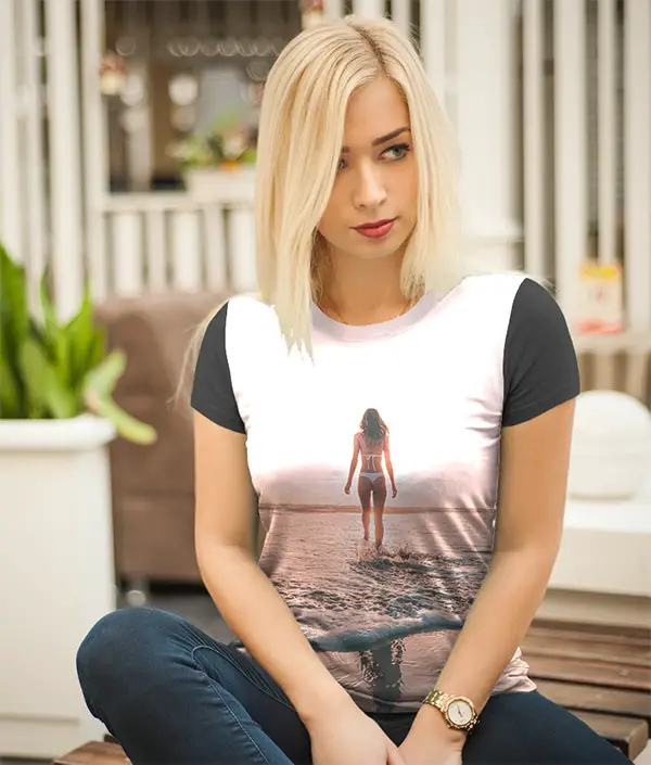 Photo effect - On the t-shirt of  blonde